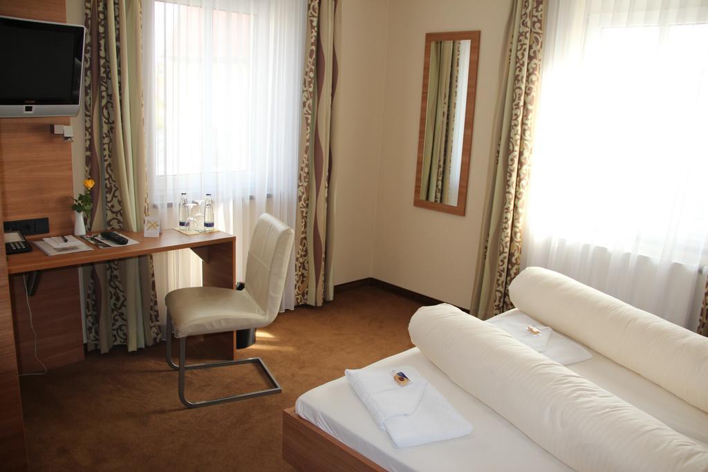 Hotel Gasthof Gross Bergkirchen  Εξωτερικό φωτογραφία